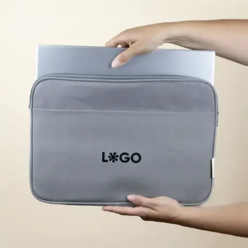 MILA: Laptop case 14 inches